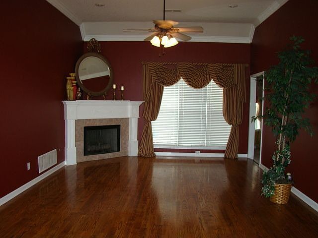 2nd image of 1794 Tulane Rd