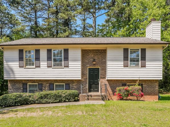 80 Belmont Park Ln