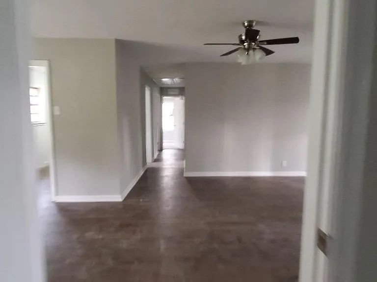 5923 Southwell St — Photo 7