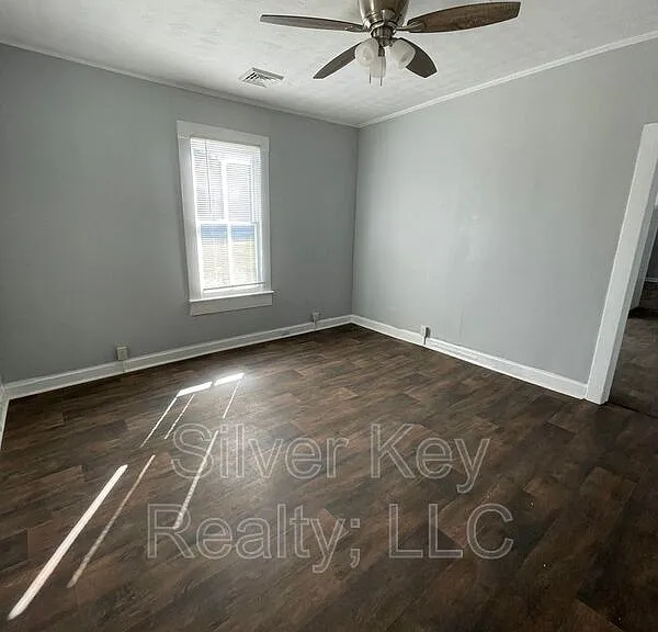 17 Sunset Ave #1 — Photo 2