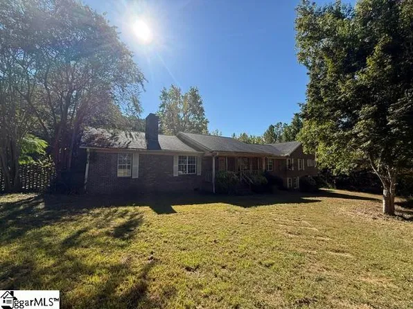 308 Brewton Rd, Spartanburg, SC 29301