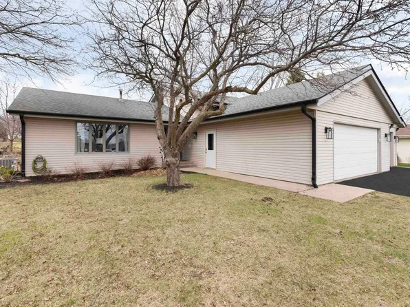 875 Williamsport Dr, Rockford, IL 61102