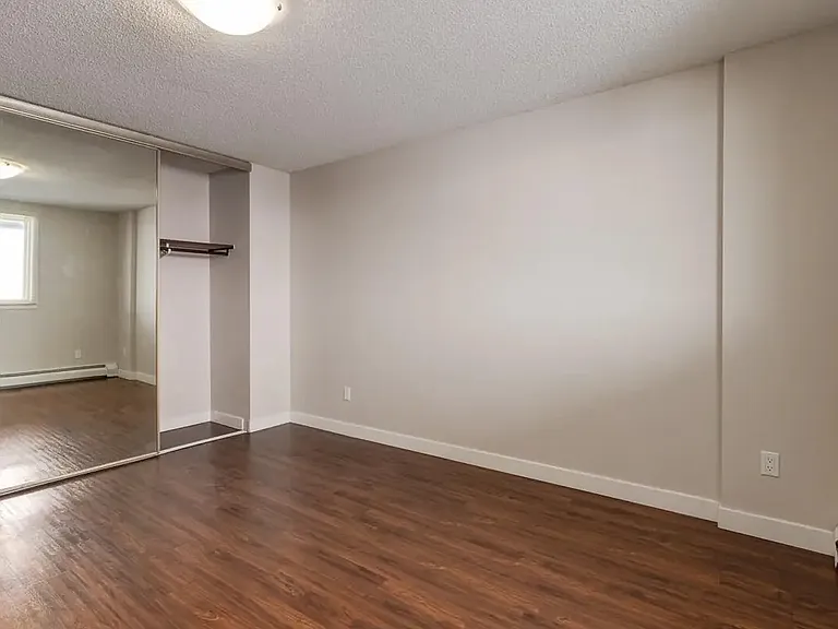 9600 Southland Cir SW — Photo 57