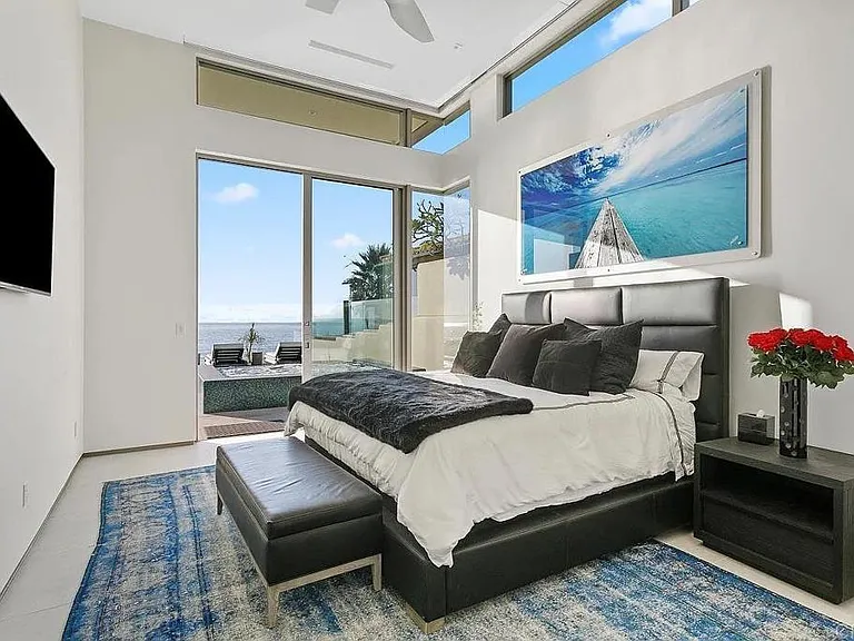 6436 Camino De La Costa — Photo 30