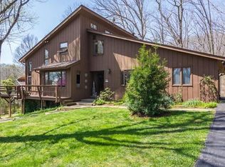 2850 N Brummetts Creek Rd, Bloomington, IN 47408