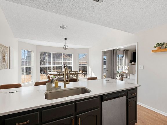5th image of 6411 E Sandbourne Dr