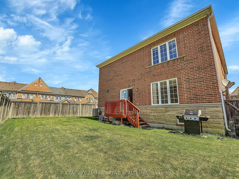 14 Middlecote Dr — Photo 19
