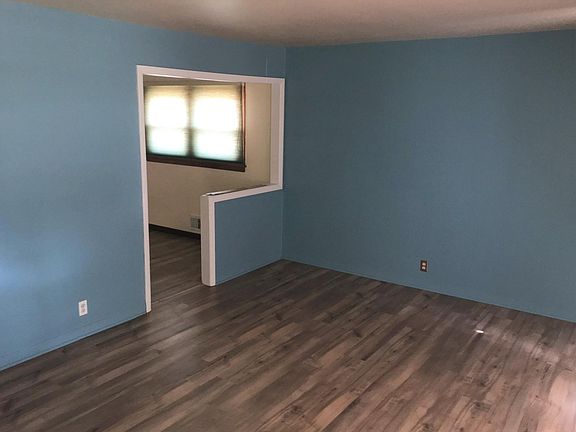 5th image of 8721 S 51st Ave