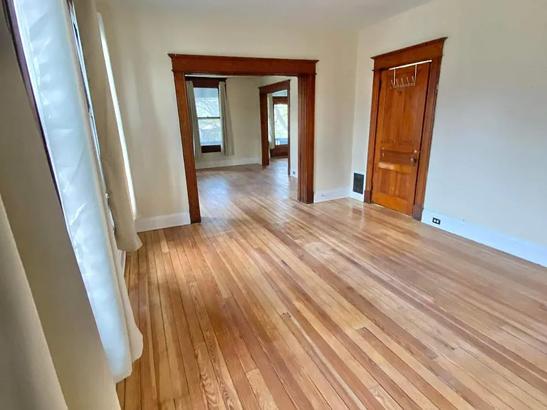 201 Sterrett Ave #2 — Photo 32