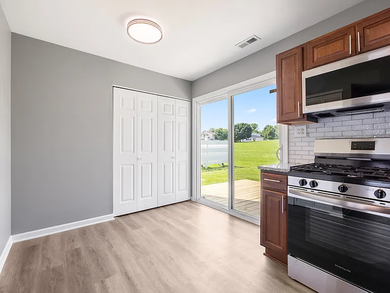 462 Degas Cir #462 — Photo 8