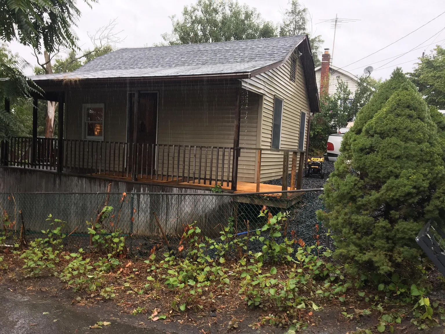 2 bed, 800 sqft, $2,300 — Photo 2