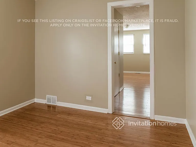 321 S Yale Ave — Photo 16