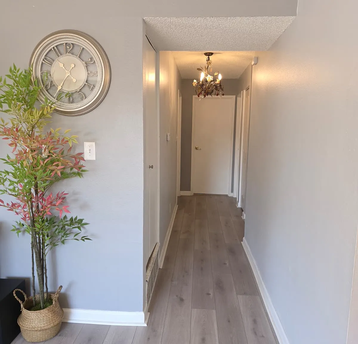 7645 E Quincy Ave — Photo 3