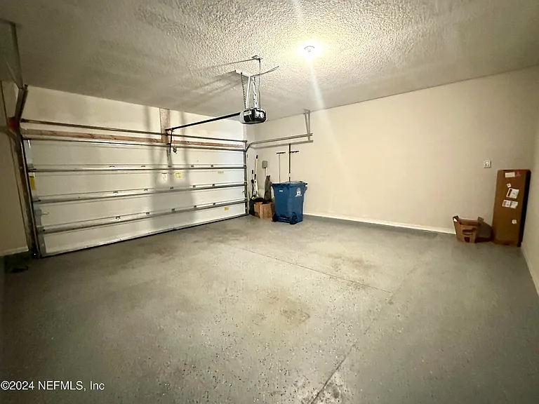 122 Codona Glen Dr — Photo 30