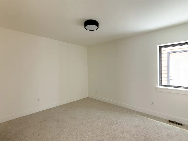 1749 N Williams St #1 — Photo 32