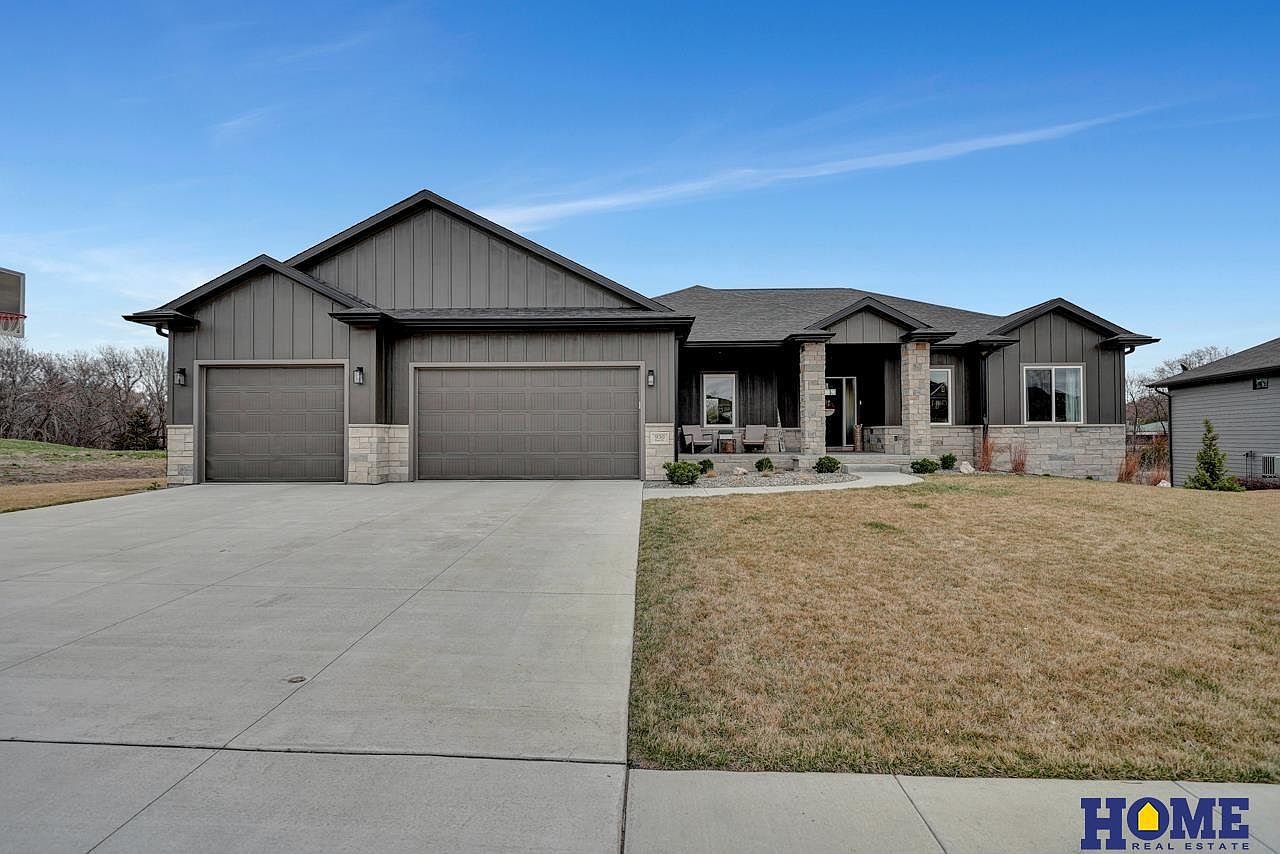 930 Park Dr, Hickman, NE 68372 Zillow