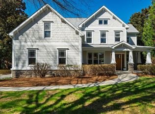 300 Long Meadows Rd, Chapel Hill, NC 27516