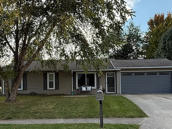 6815 W Main St, Maryville, IL 62062