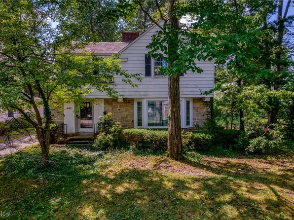 4182 Silsby Rd, University Heights, OH 44118