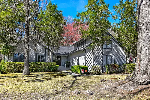 18 Shadowmoss Pkwy Photo 1