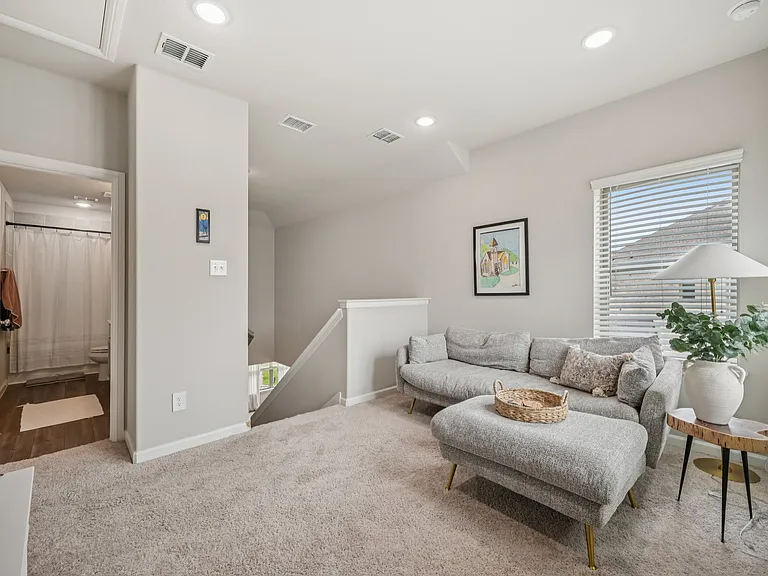 1633 Havenrock Dr — Photo 9