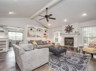 562 Winter Oaks Dr, Houston, TX 77079