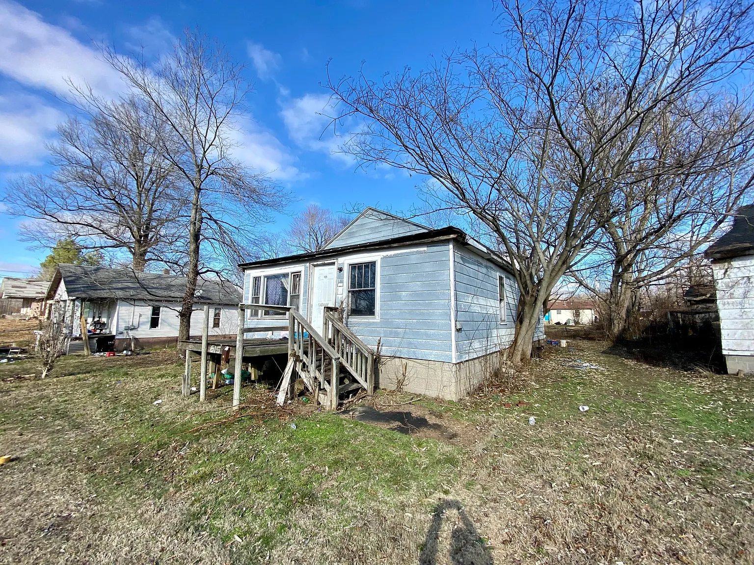 615 Barnes St photo 1