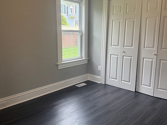 3rd image of 25 Chester St