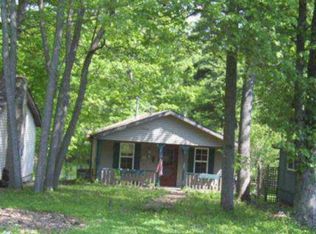 728 W Latimer Dr, Nineveh, IN