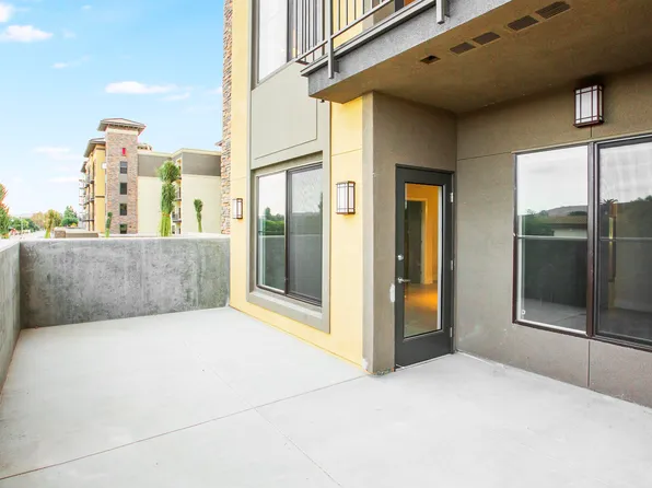 The Colony at The Lakes