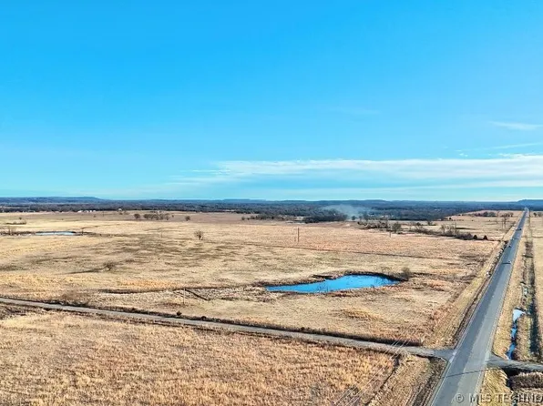 Rural Rte, Whitefield, OK 74472