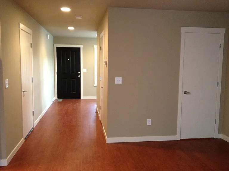 3818 NE 87th Pl — Photo 4