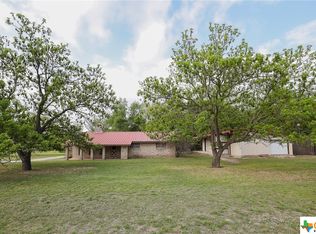 322 County Road 1050, Lampasas, TX 76550