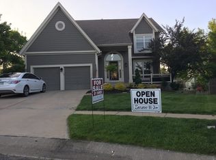 13792 W 120th Ter, Olathe, KS 66062
