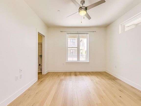 5th image of 2801 Dulce Ln Unit 721