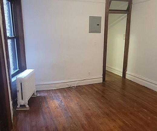 5th image of 28 Charles St #44