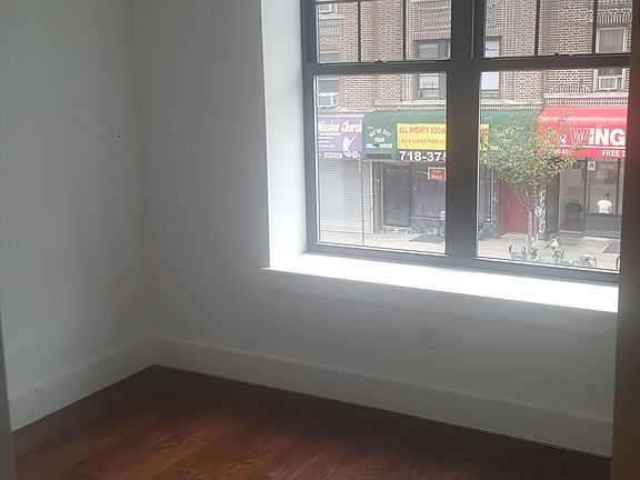 3rd image of 307 Rogers Ave