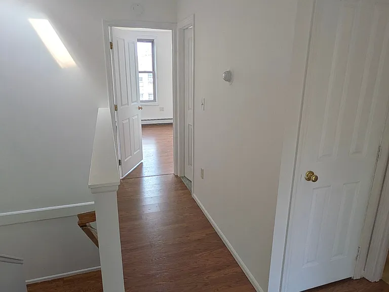2103 Dean St #1 — Photo 8