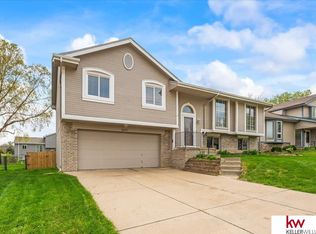 16259 Jefferson St, Omaha, NE 68135