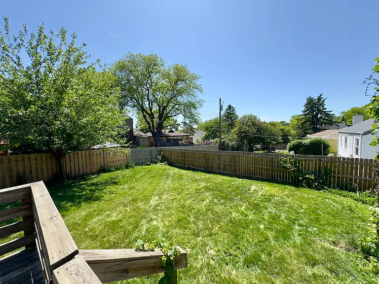 Backyard - fenced in yard