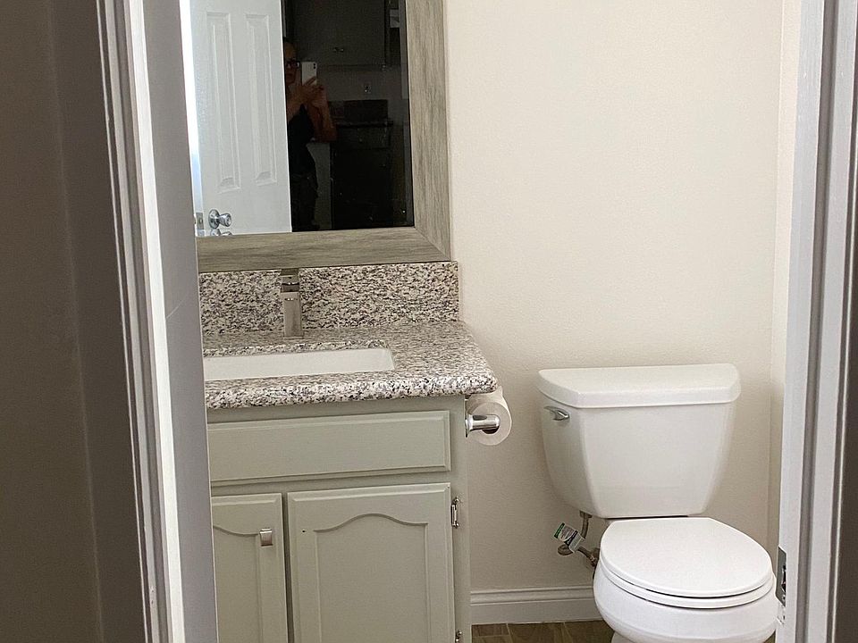 Down stairs bathroom