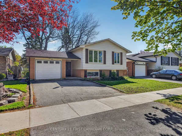 320 Blue Forest Dr, London, ON N6G 3K3