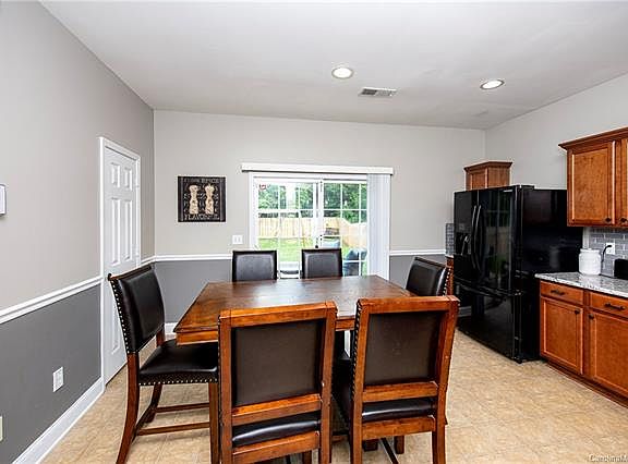 5th image of 12402 Cumberland Cove Dr