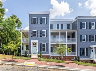 3004 E Franklin St, Richmond, VA 23223