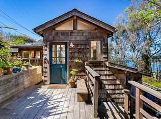 33790 Albion St, Albion, CA 95410