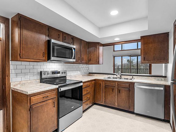 3rd image of 9700 Portland Ave S Unit 332