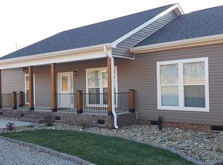 420 Sand Clay Rd, Gaffney, SC 29323