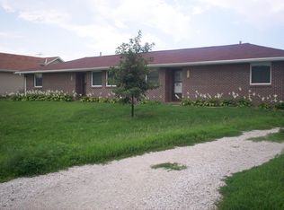 812 Maple St, Dexter, IA 50070