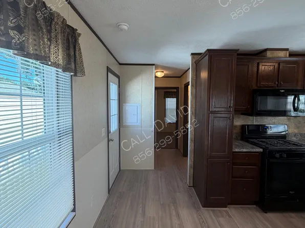 291 N Virginia Ave Trlr 9, Penns Grove, NJ 08069