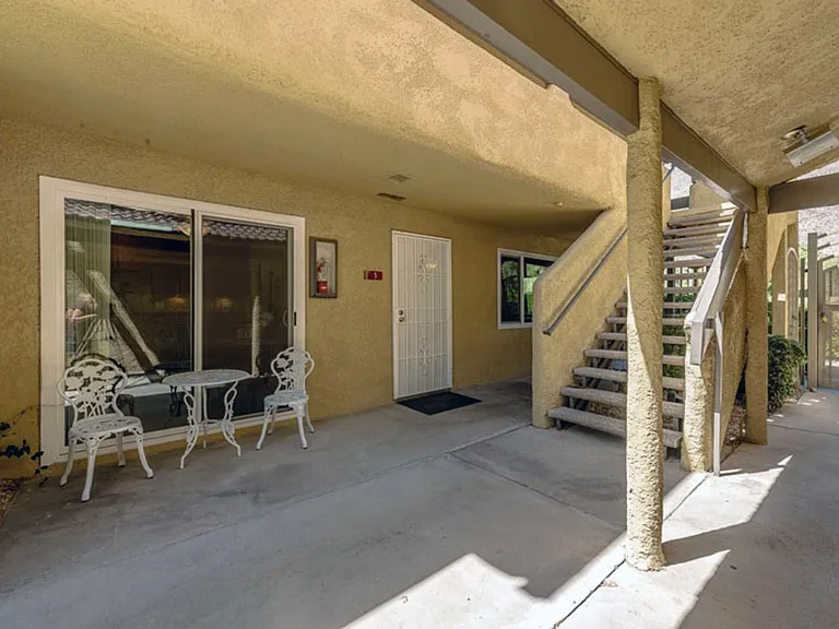 1900 S Palm Canyon Dr — Photo 10